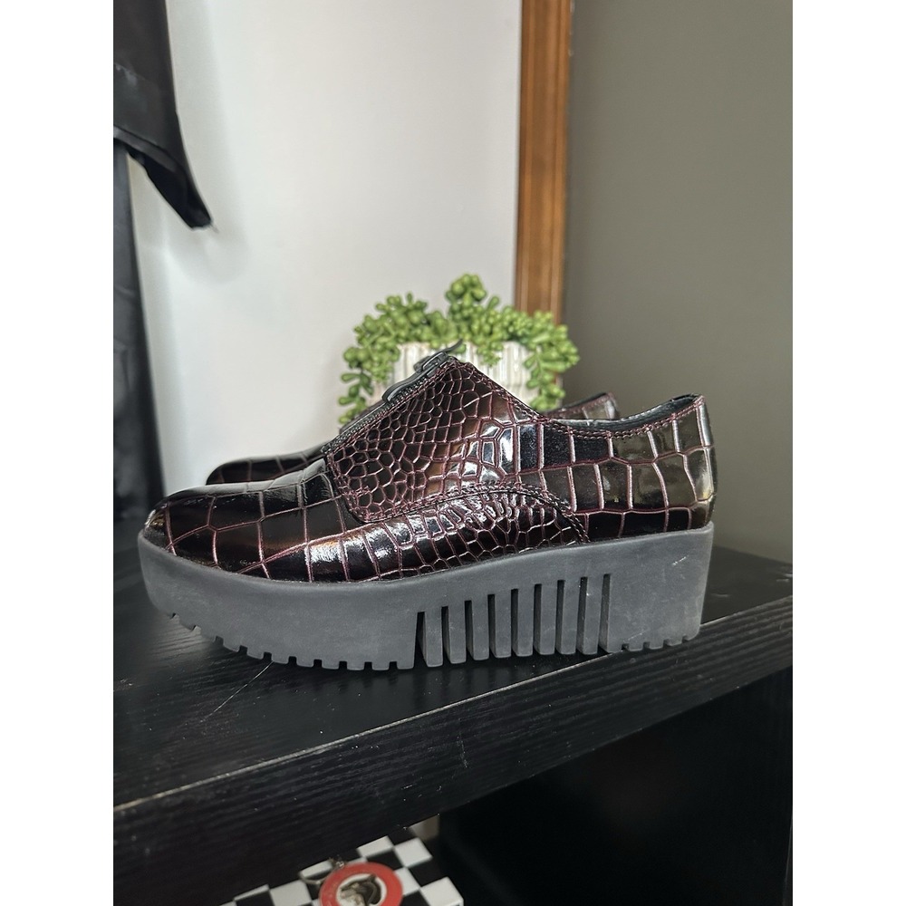 Opening Ceremony Crocodile Embossed Leather‎ Platform Loafers 36